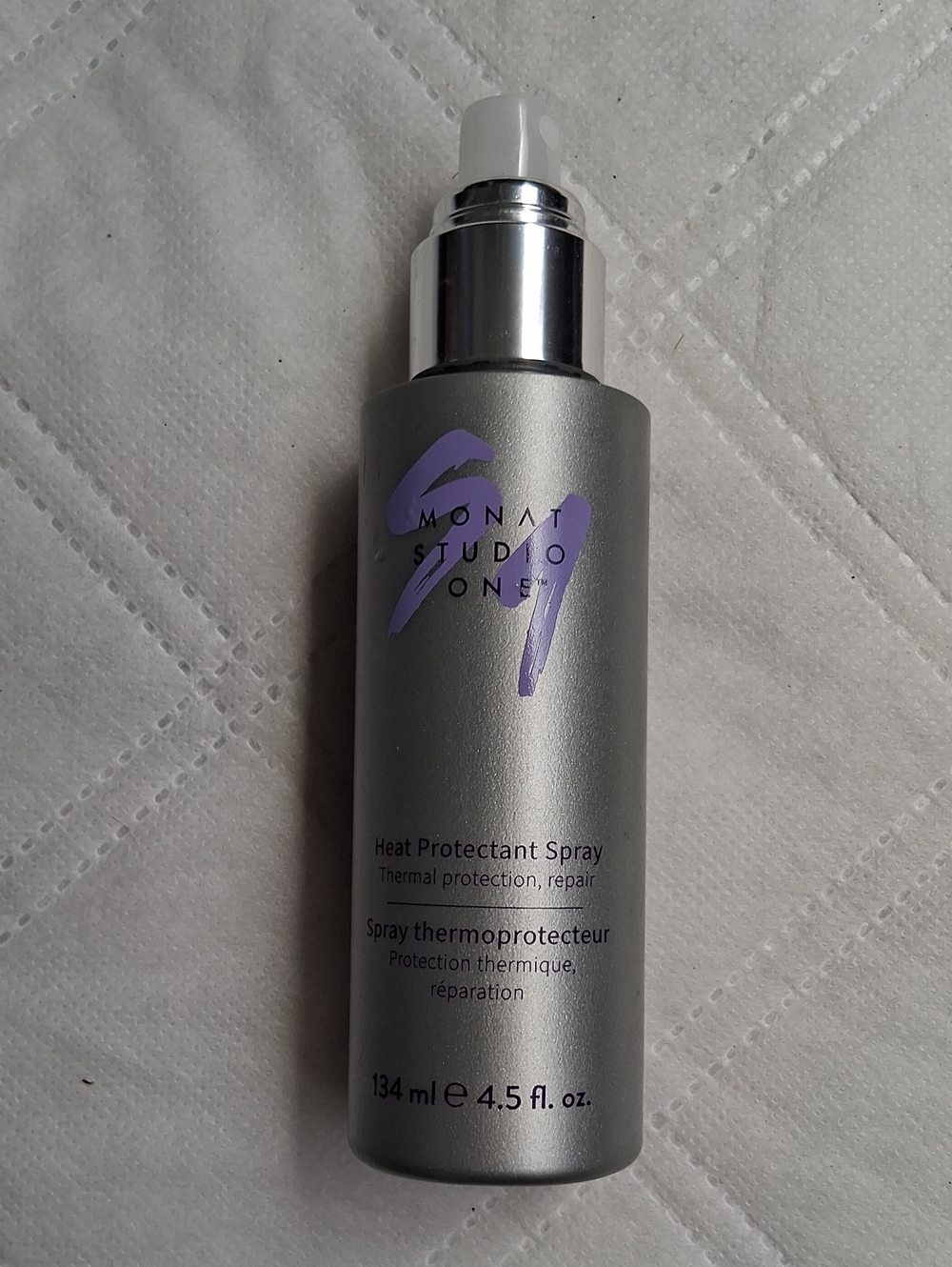 New Monat Studio One Heat Protectant Spray 4.5 Fl Oz Spray